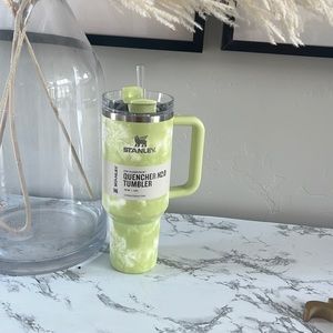 Stanley 40 oz quencher